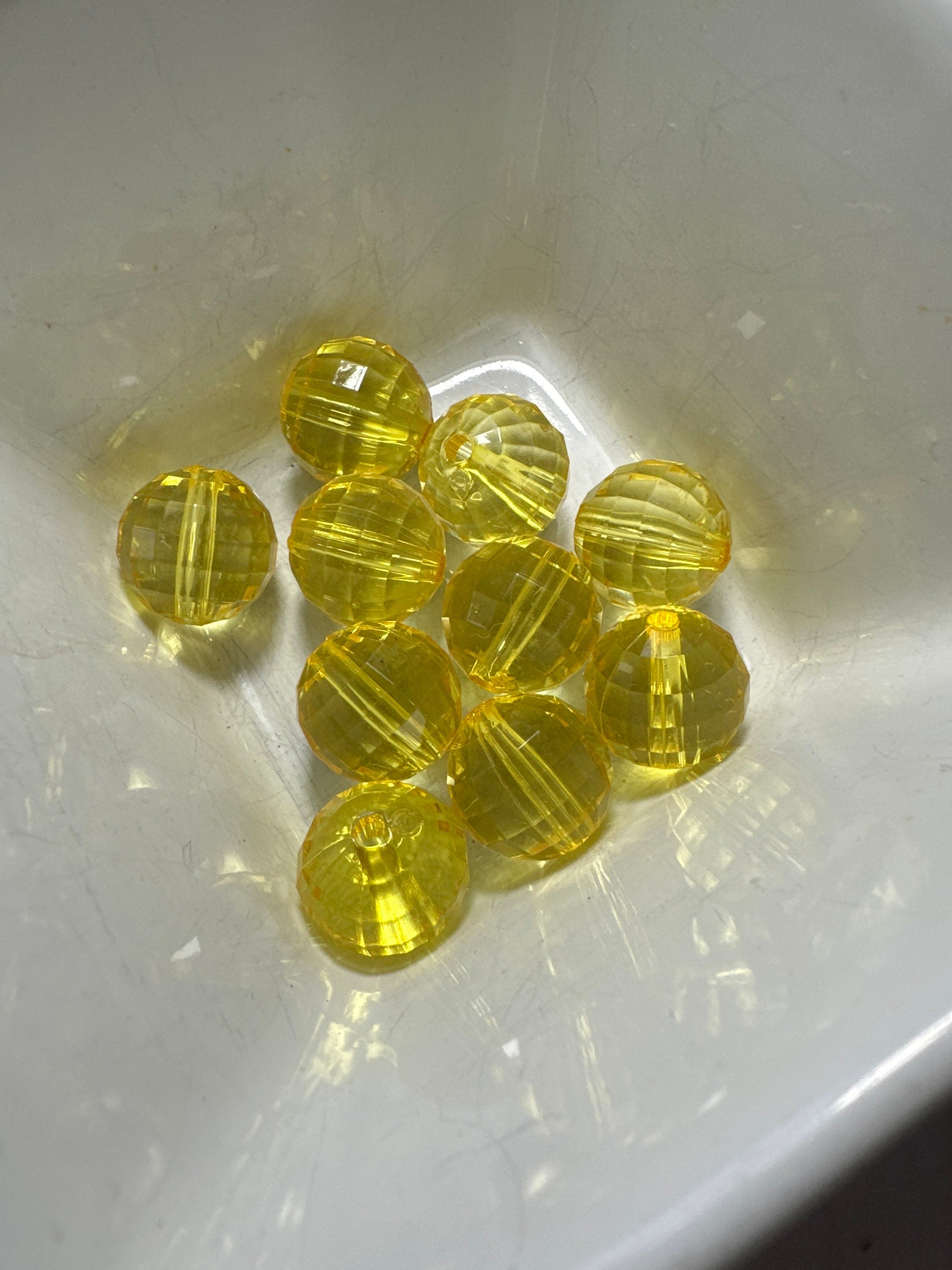 Light yellow crystal look 20mm gum ball bead 10 count